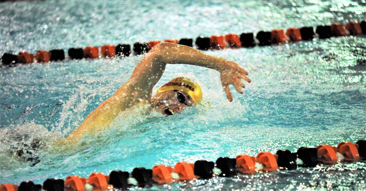 SWIMMING Chesterton vs. La Porte 2021 NWI.Life