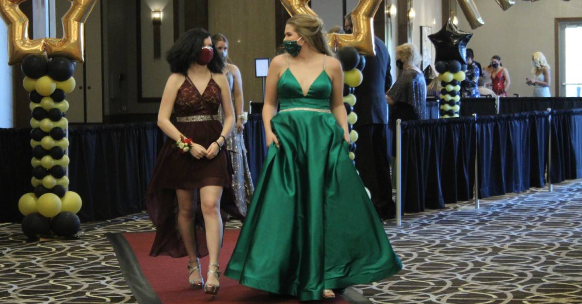 Michigan City High School Senior Prom Grand March 2021 Laportecounty Life Michigan City High School Senior Prom Grand March 2021 Laportecounty Life