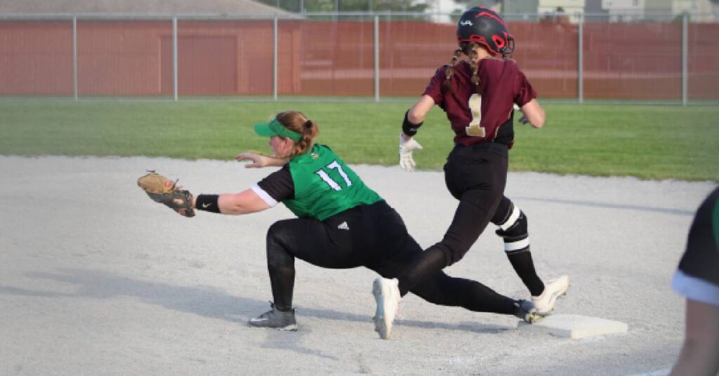 SOFTBALL SECTIONALS Valparaiso VS Chesterton 2021