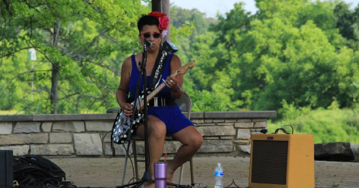 Coffee and a Concert featuring Ivy Ford