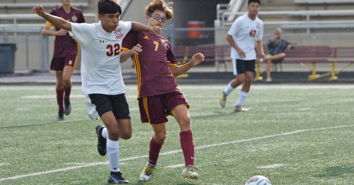 SOCCER BOYS La Porte vs Chesterton 2021