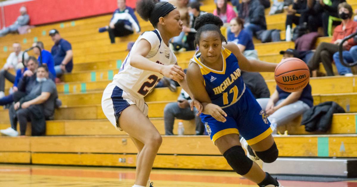GIRLS BASKETBALL Highland VS East Chicago Central 2021