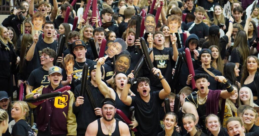 BOYS BASKETBALL Chesterton VS Valpo 2022