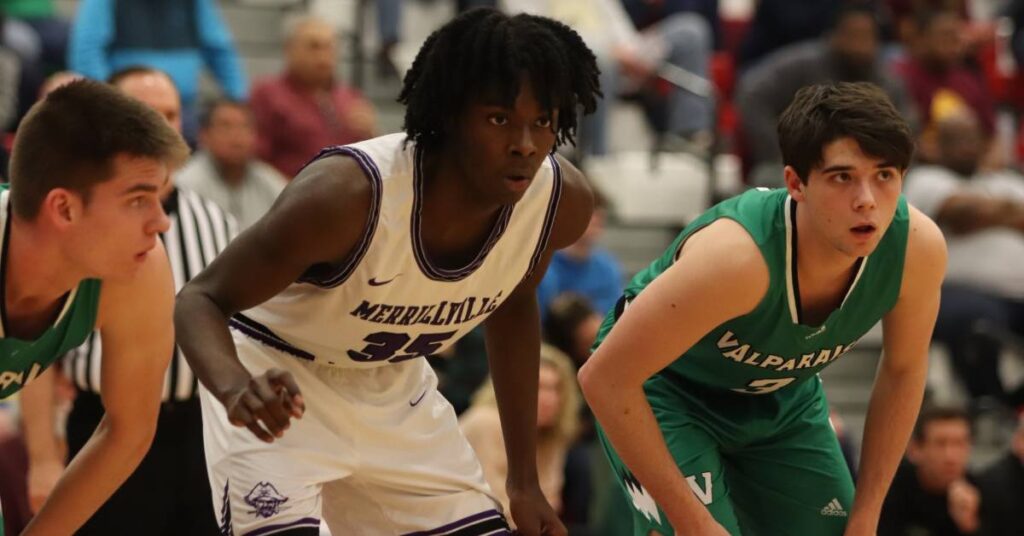BOYS BASKETBALL SECTIONALS Valpo VS Merrillville 2022