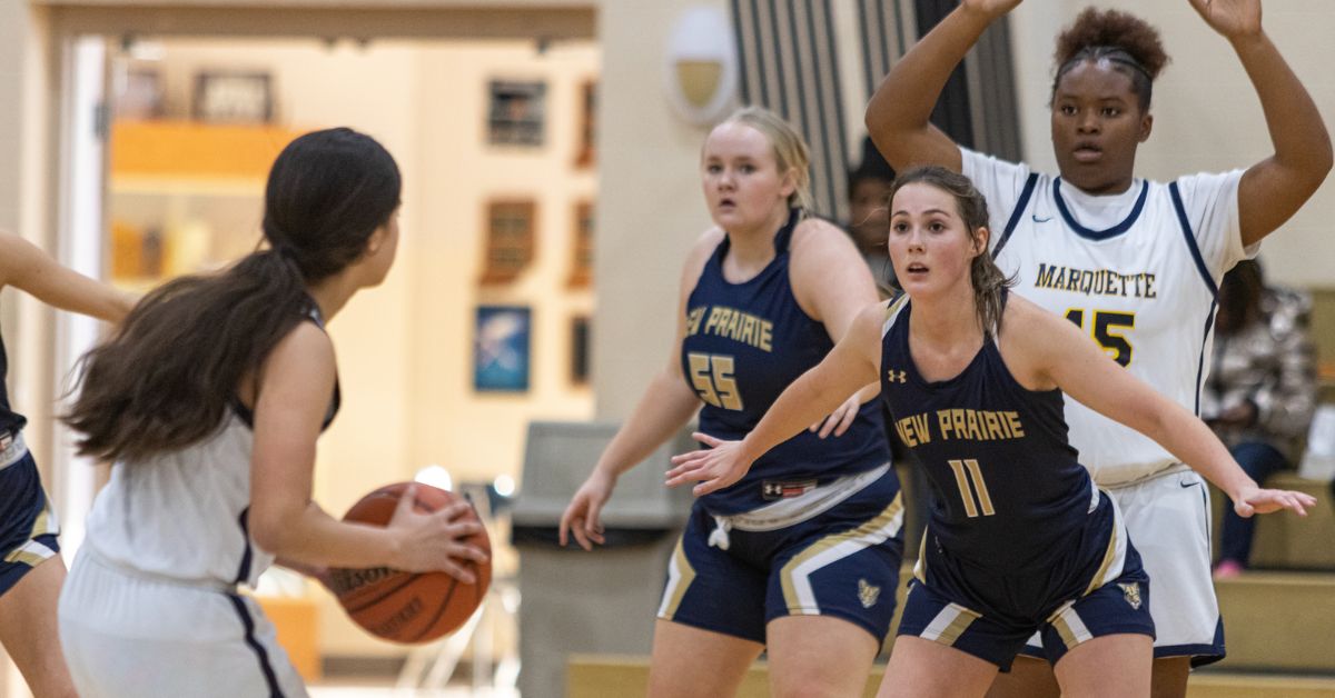 GIRLS BASKETBALL Holiday Shootout New Prairie VS. Marquette 2022