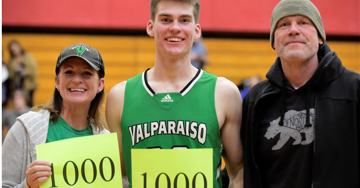 BOYS BASKETBALL East Chicago VS. Valparaiso 2022