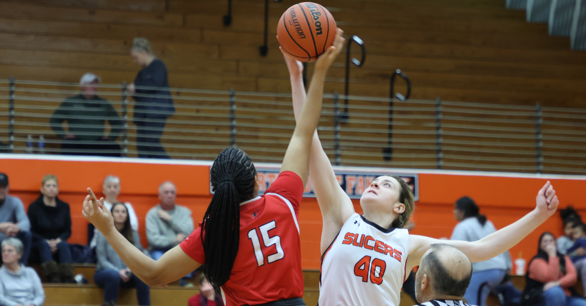 GIRLS BASKETBALL East Chicago VS. La Porte 2023
