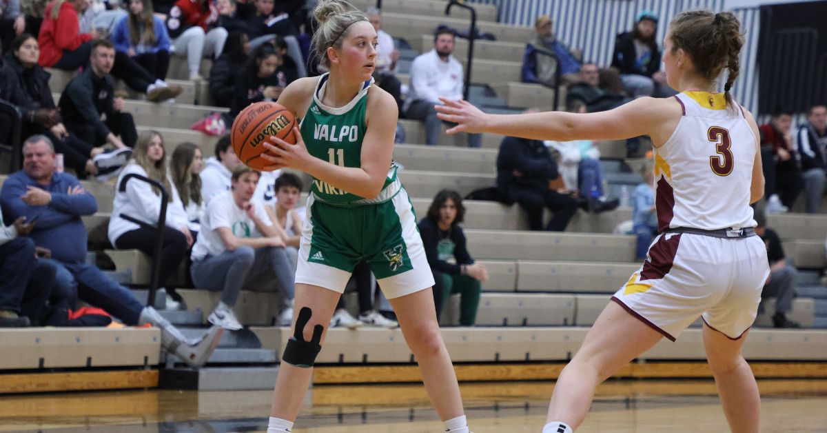 GIRLS BASKETBALL SECTIONAL Valparaiso VS. Chesterton 2023
