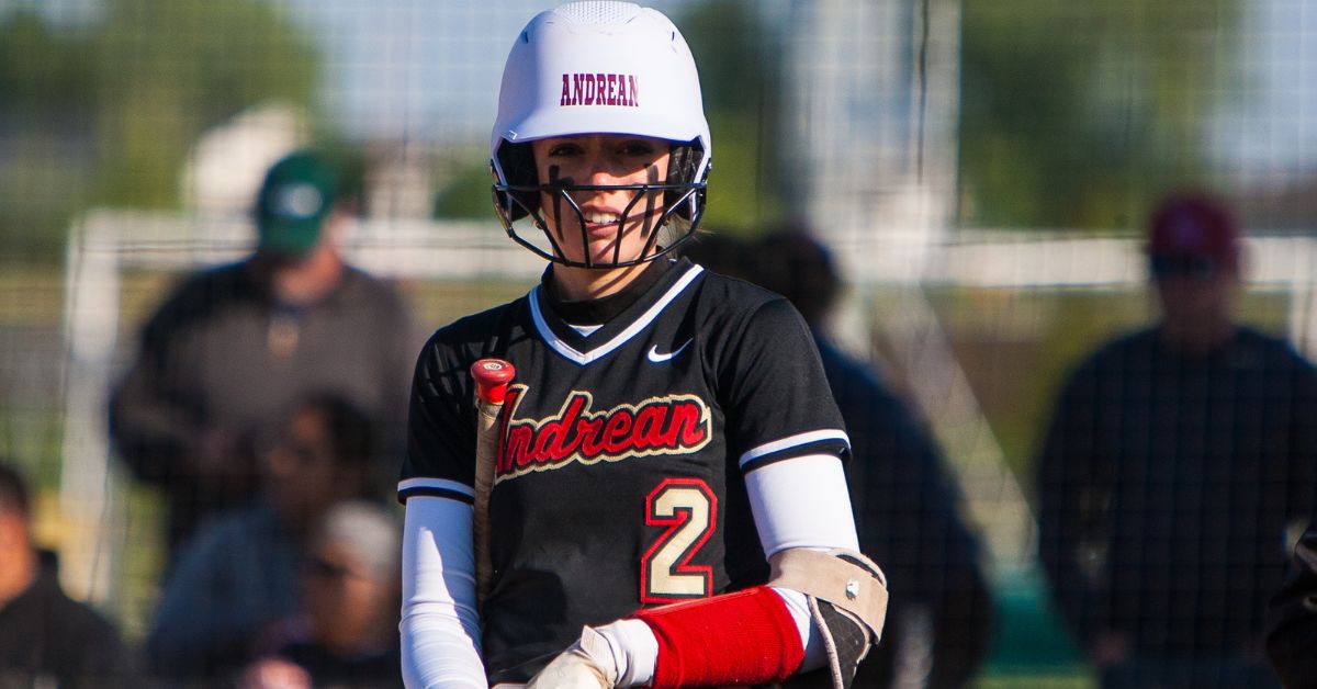 GIRLS SOFTBALL IHSAA SECTIONAL Bishop Noll VS. Andrean 2023