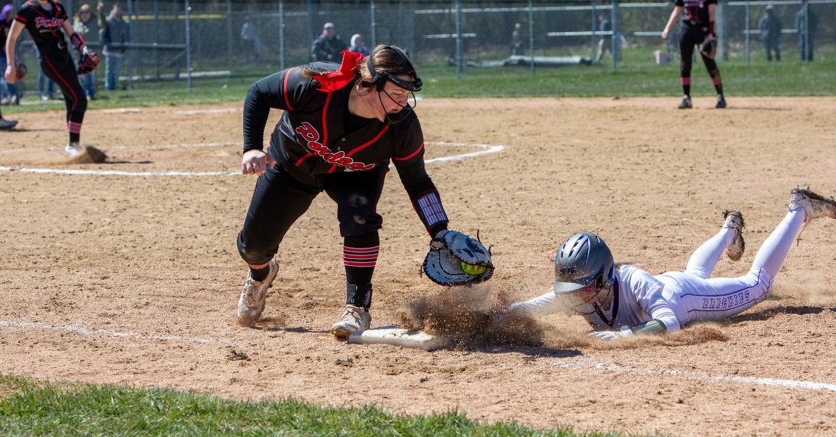 GIRLS SOFTBALL Hobart VS. Portage 2024