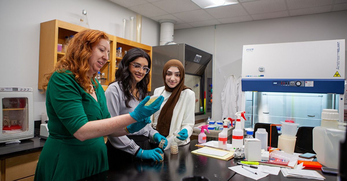 USDA Fellow to expand opportunities for students in the research lab