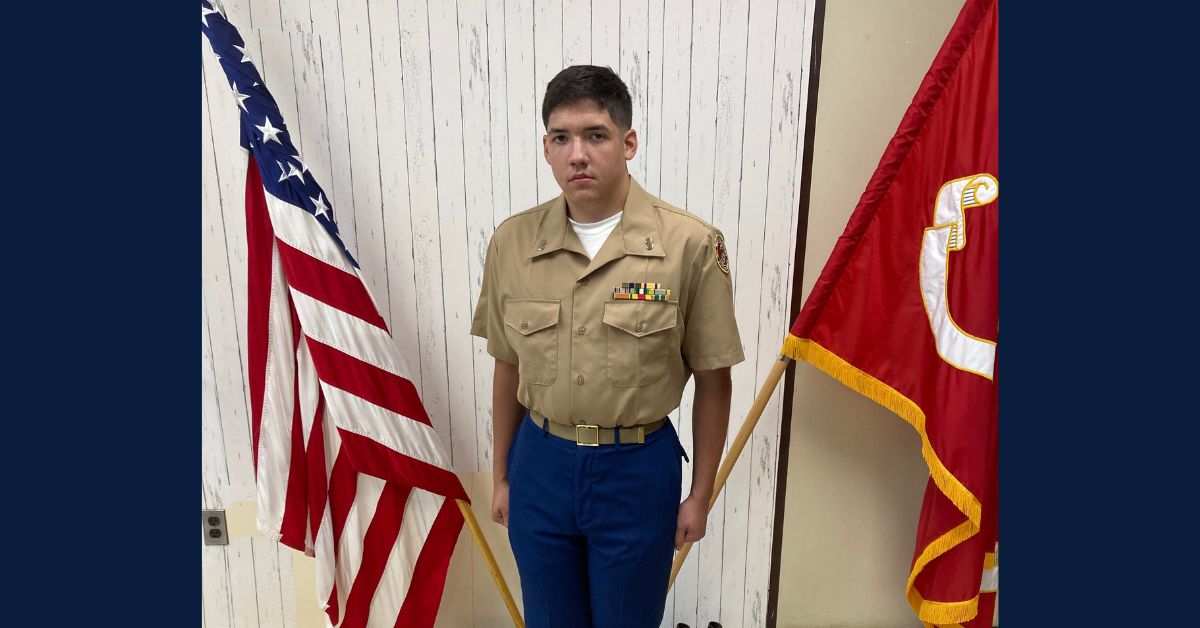 MCJROTC STUDENT EARNS TOP AWARD