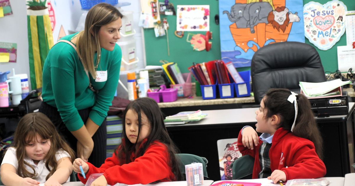 Lend a Shoulder Day celebrates our students, educators and supporters