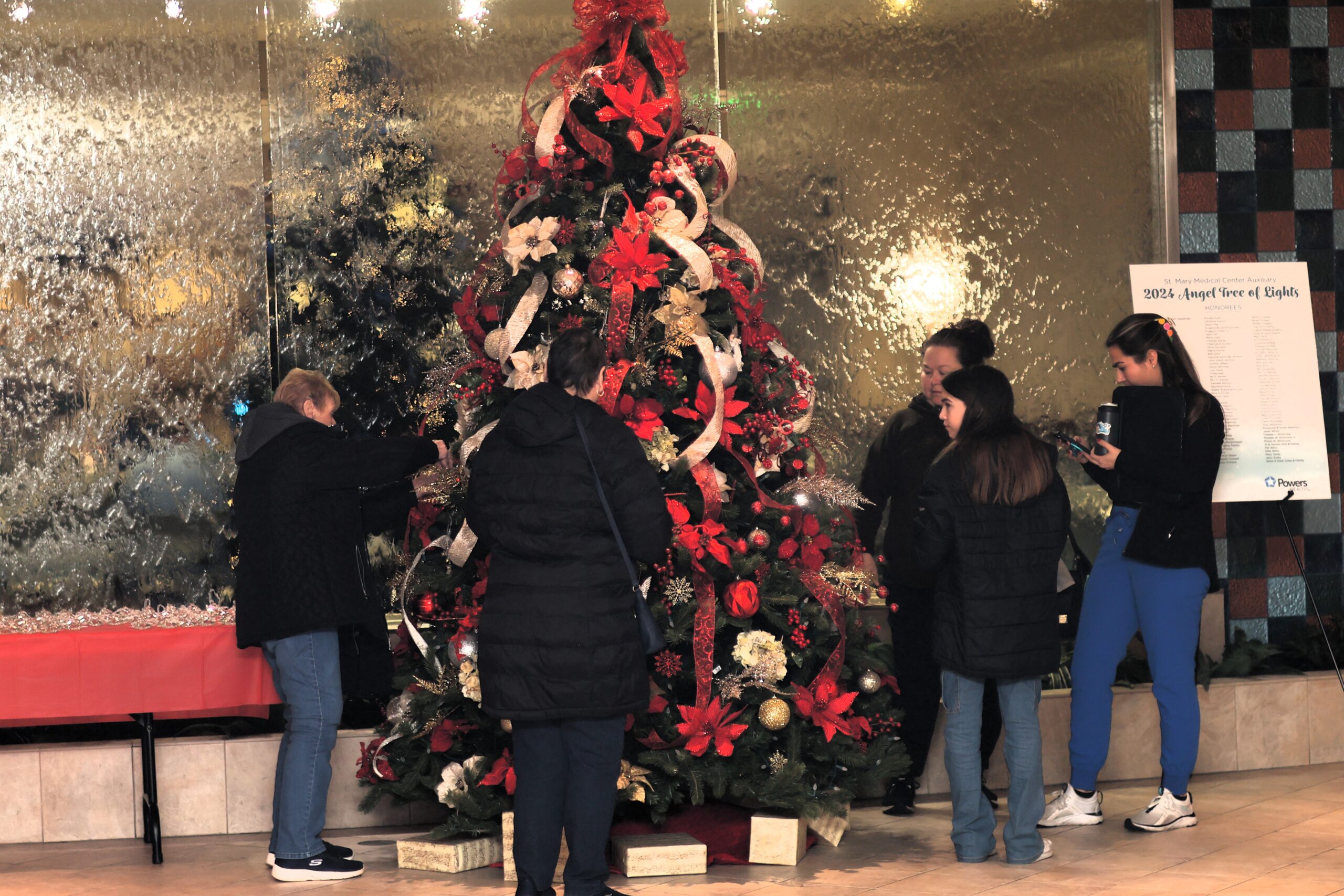 Angel Tree of Lights with Powers Health
