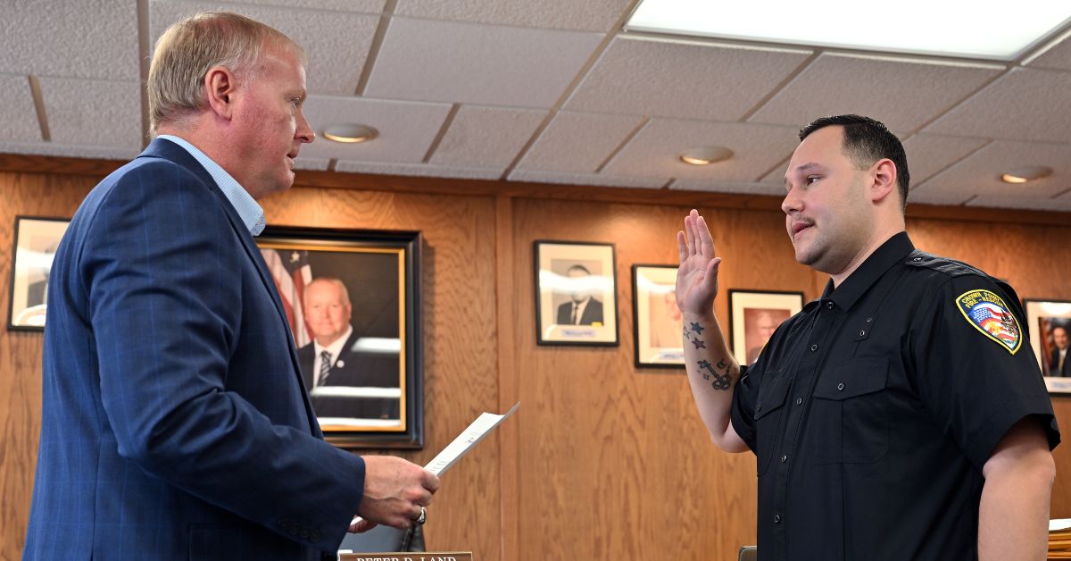 Crown Point Welcomes New Firefighter, Police Officer