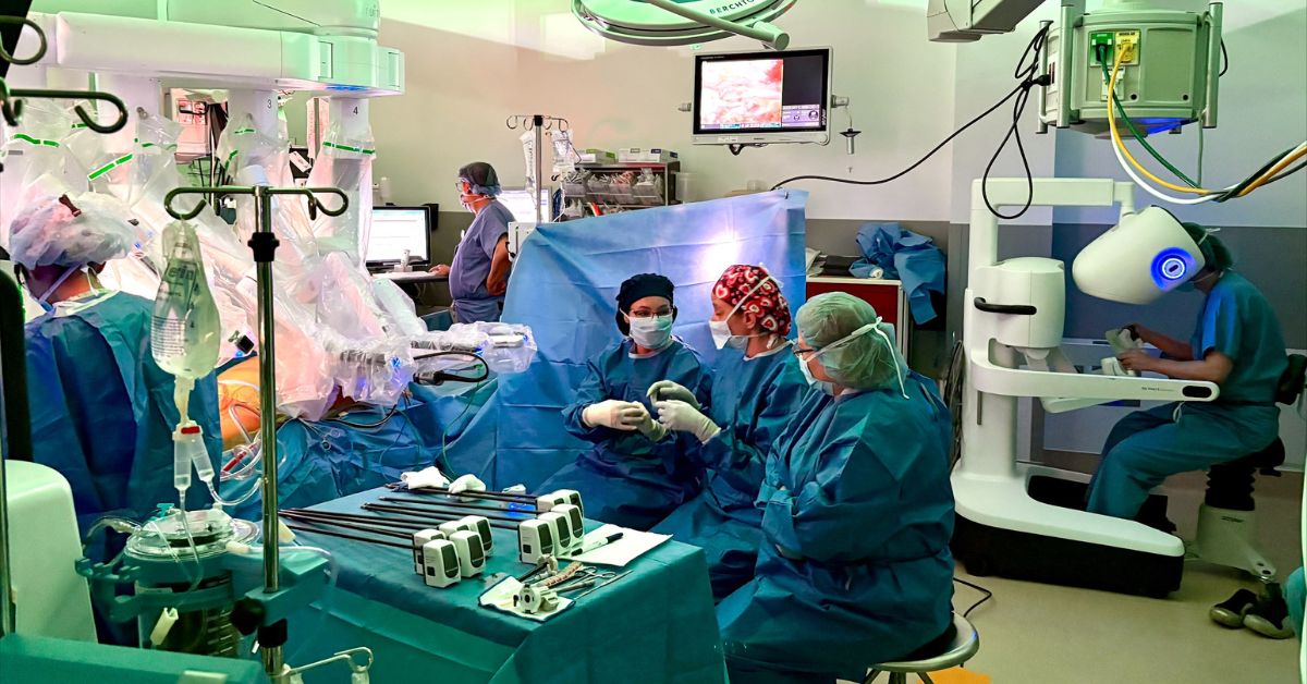 Methodist Hospitals Performs NWI’s First Robotic-Assisted MIDCAB Surgery 