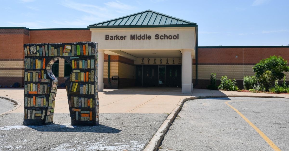 Barker Middle School to Open Historic Time Capsule