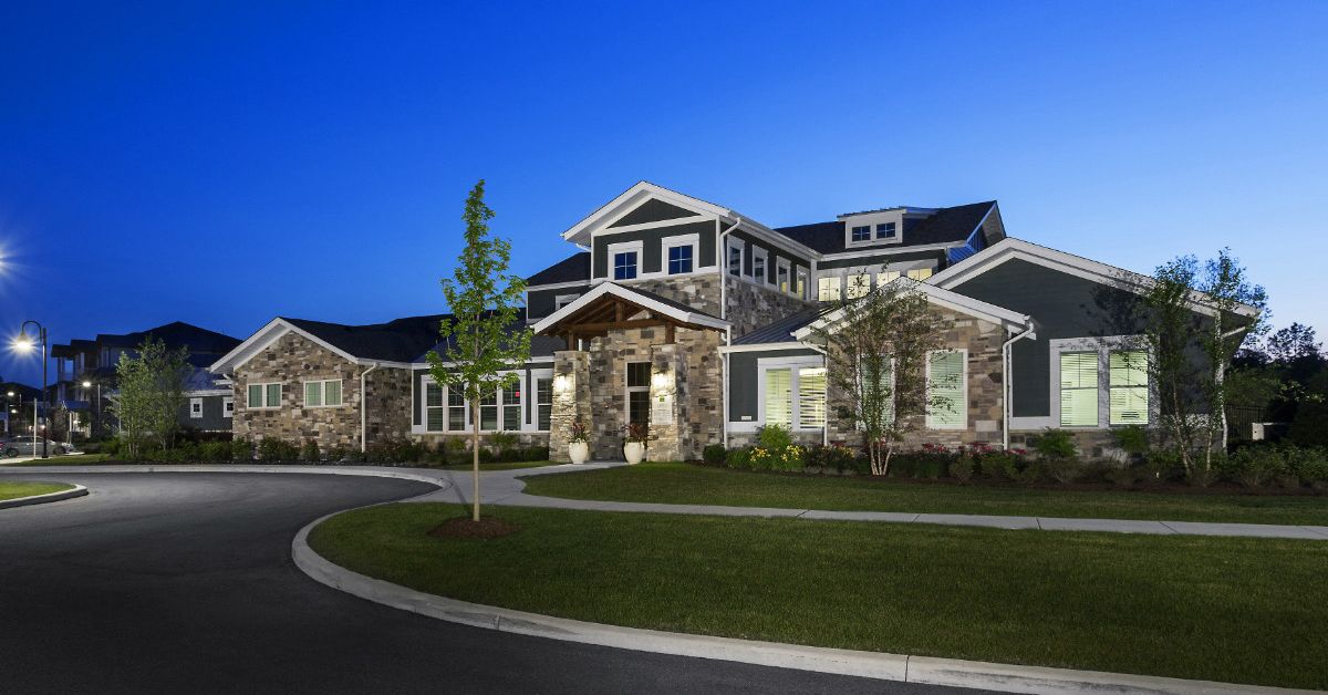 Lakes of Valparaiso brings dedication to its residents through Spring Events