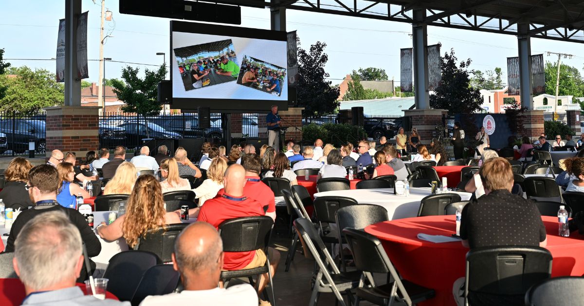 Land Announces Bike Trail Expansion, Lauds Local Businesses During State of the City