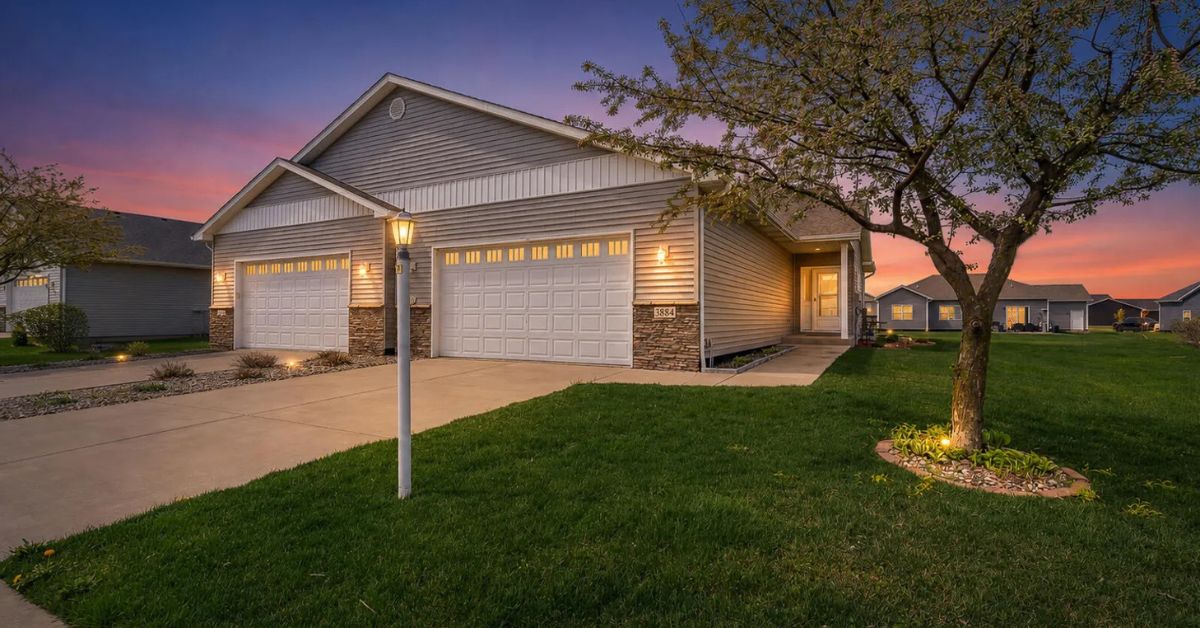 McColly Real Estate Featured Listing: 3884 Stadium Street, Portage, IN 46368