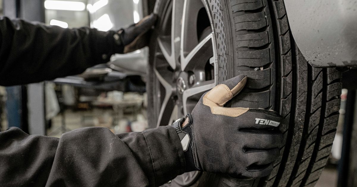 Team Chevrolet Valparaiso adds new medium-duty lift to service department