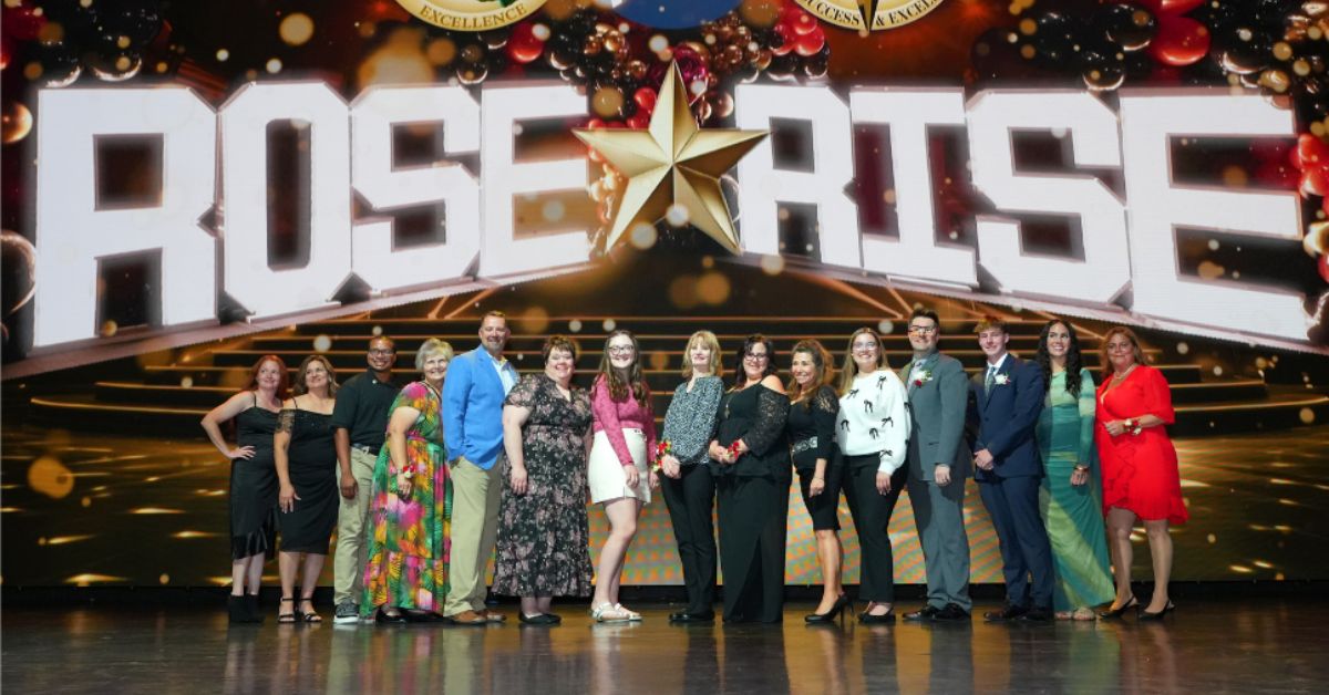 Honor Northwest Indiana’s Hospitality Stars: Nominate Someone &amp; They Could Win $1,200+ in Prizes