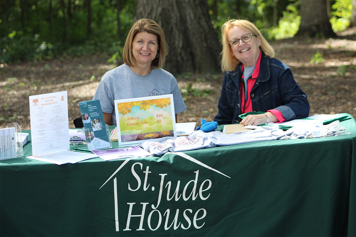 2018-St-Jude-House-at-the-Giving-Games-02