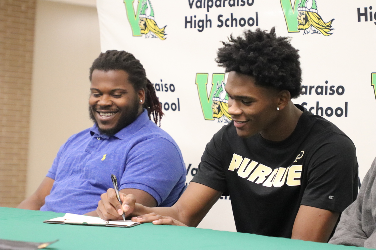 2018PurdueSignoffVHS2