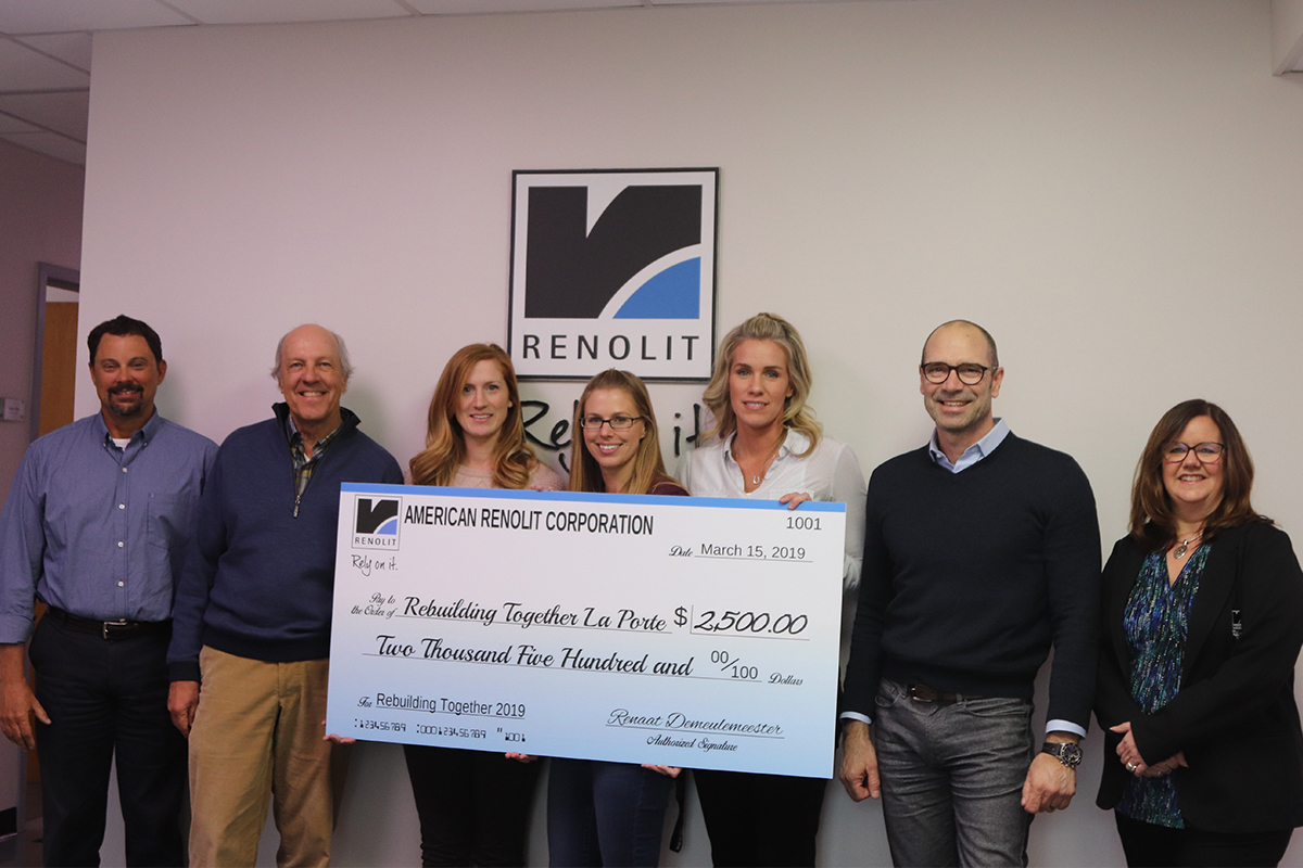 2019-american-renolit-check-presentation-rebuilding-together-laporte-02