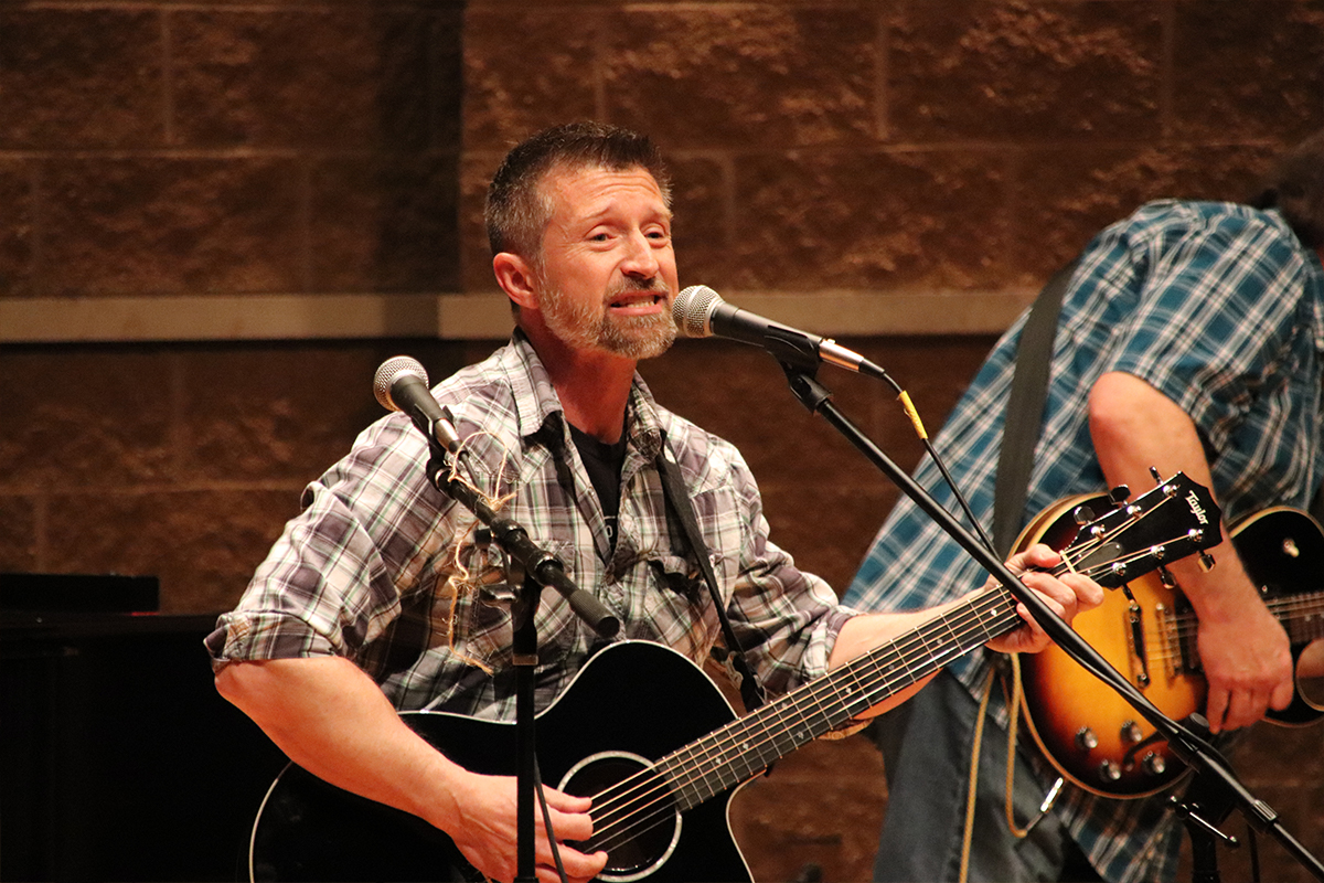 2019-stars-over-valpo-05