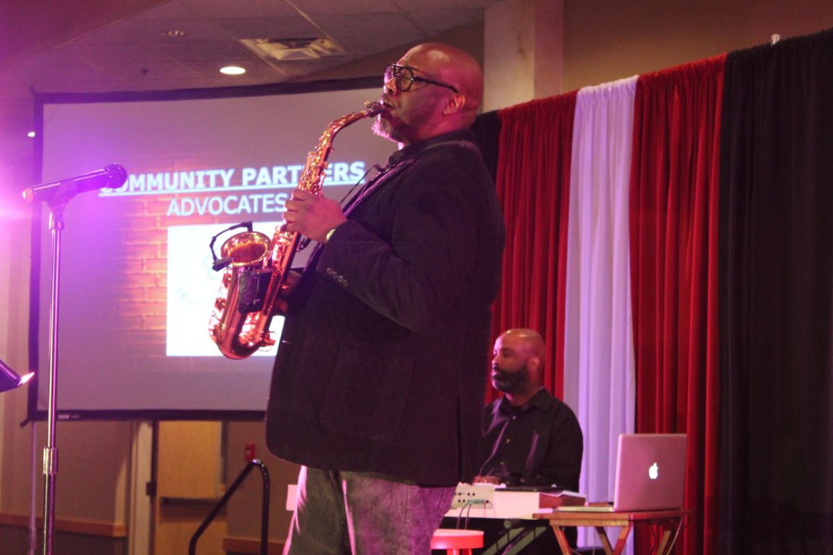 5Stand-UP-for-St-Jude-House-by-Tom-Foolery-Club-2019