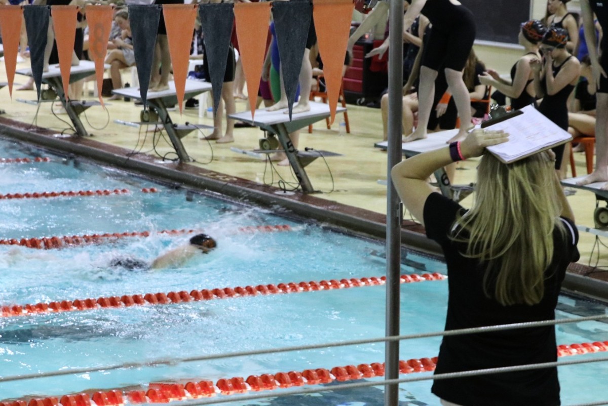 Abigail-Roberts-Record-Breaker-2018 04