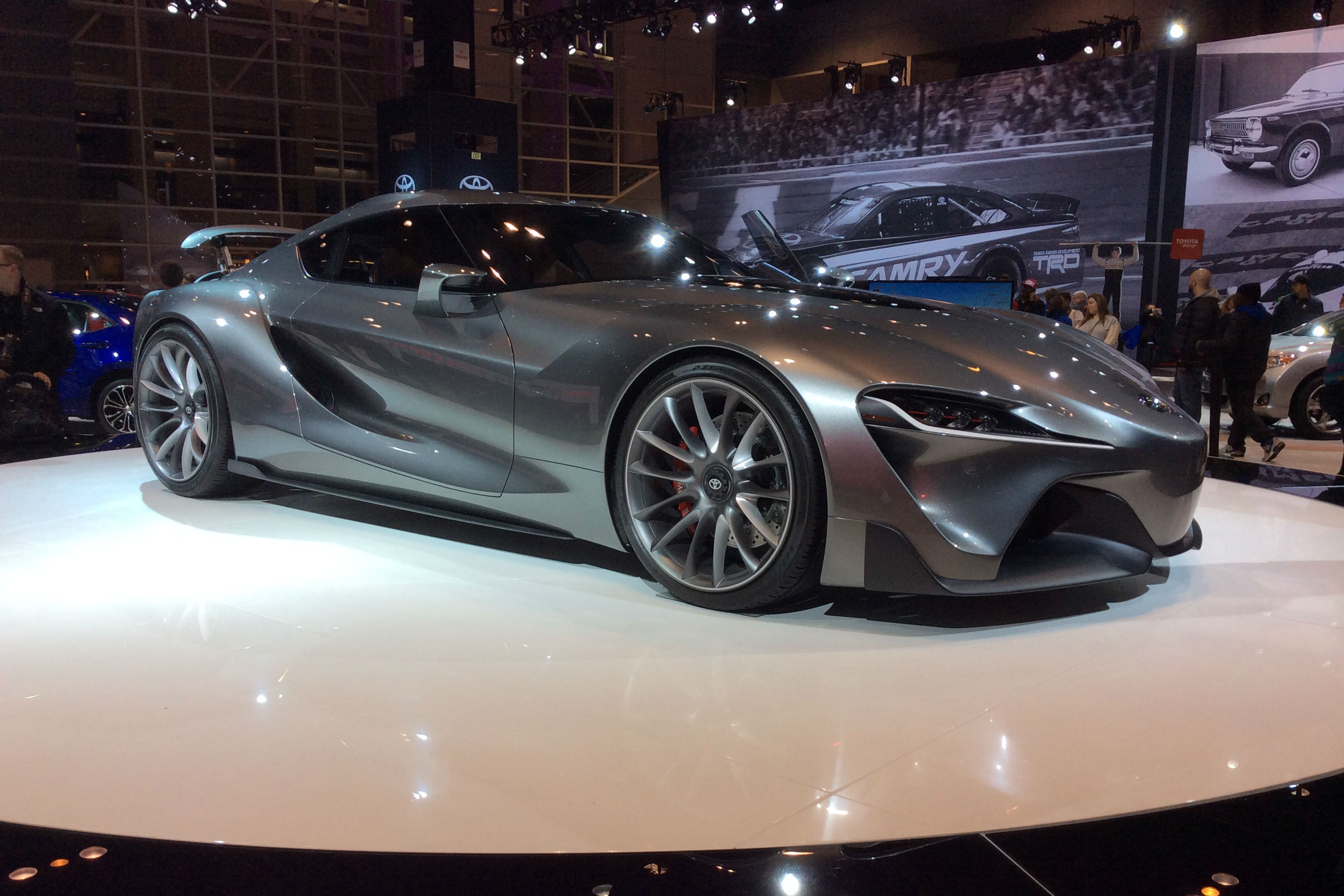 autoshow5