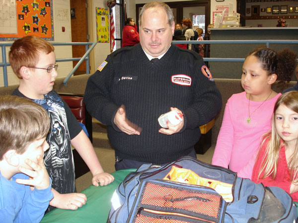 Superior Ambulance Paramedics Talk About Their Careers with South Haven Kidstop Members