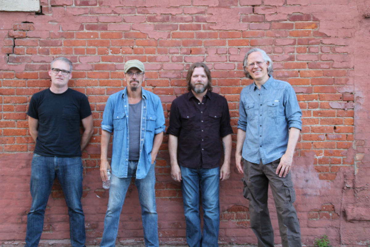 The Bottle Rockets Rocked Memorial Opera House - GreatNews.Life