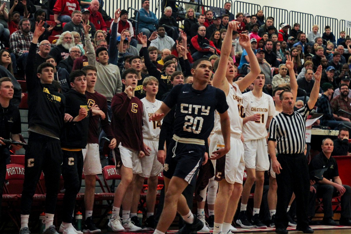 Boys-Basketball-SEMIFINALS-Michigan-City-Chesterton_05