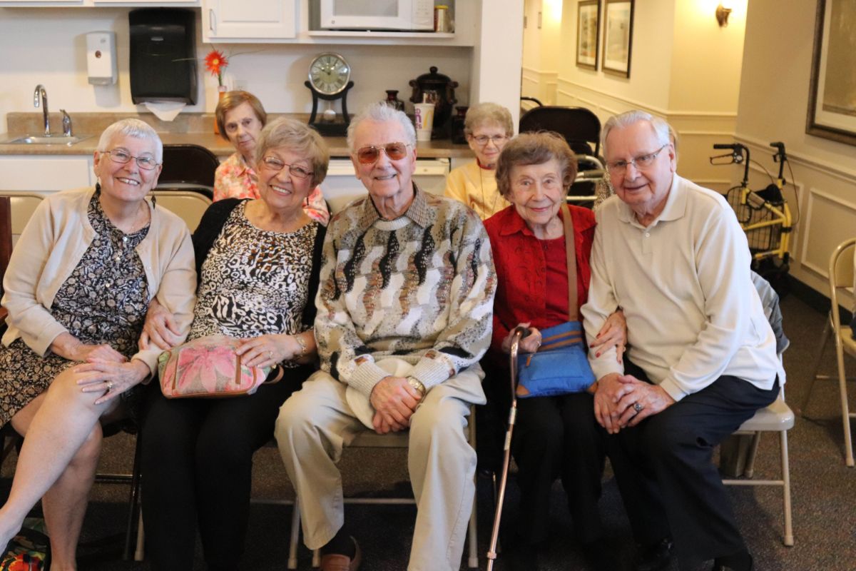 Chinese-Dancers-at-Rittenhouse-Village-at-Portage-2019-4