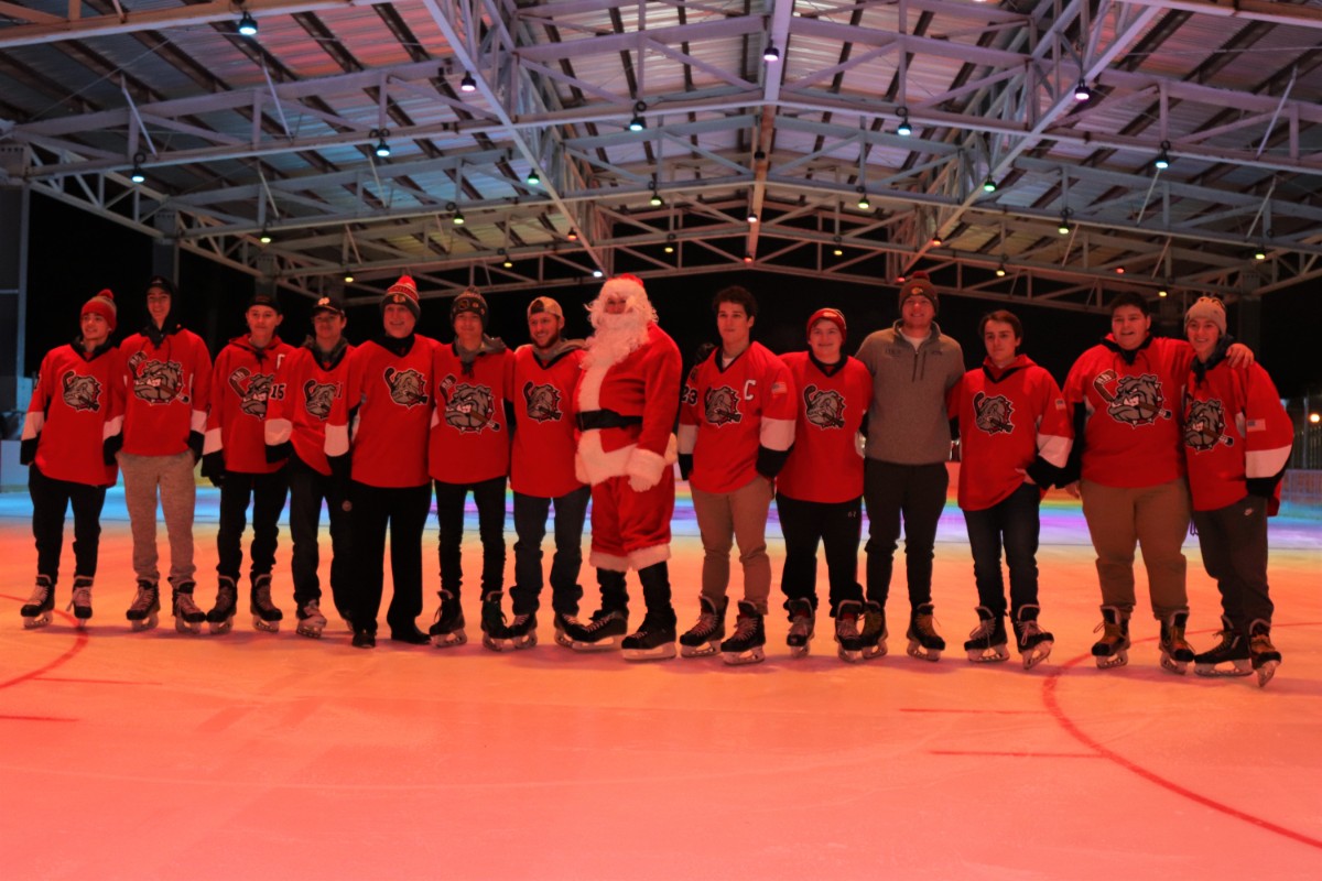City-of-Crown-Point-Ice-Skating-at-Bulldog-Park-Opening-2018-4