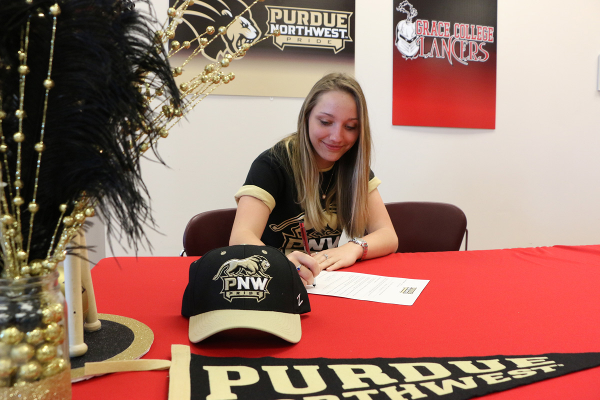 cphs-softball-2017-3