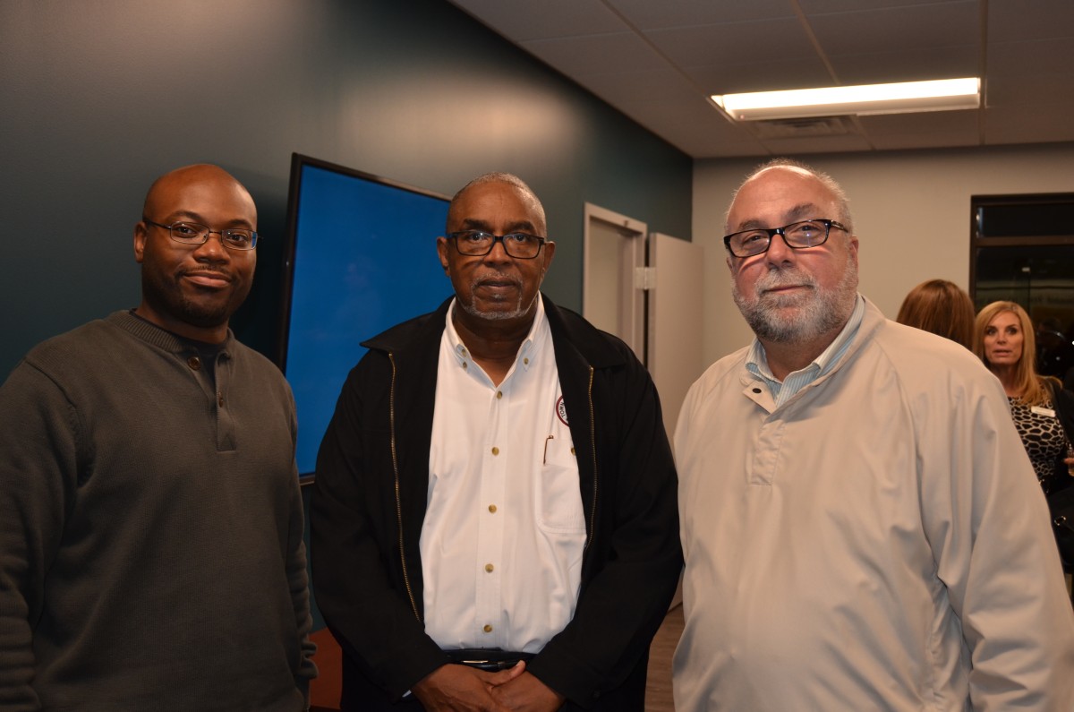 Crossroads-New-Office-Ribbon-Cutting-2017-4