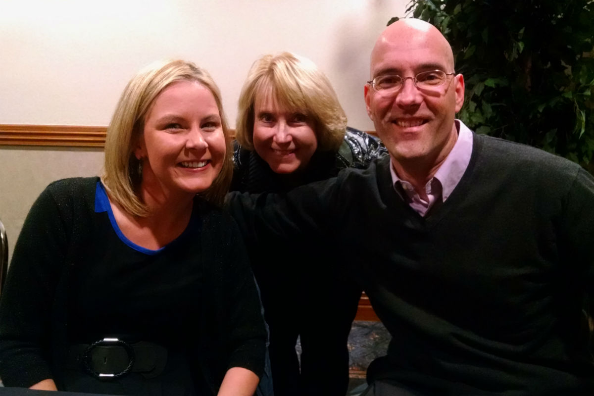 Crossroads Chamber of Commerce Hosts Fabulous Night of Wining and Dining