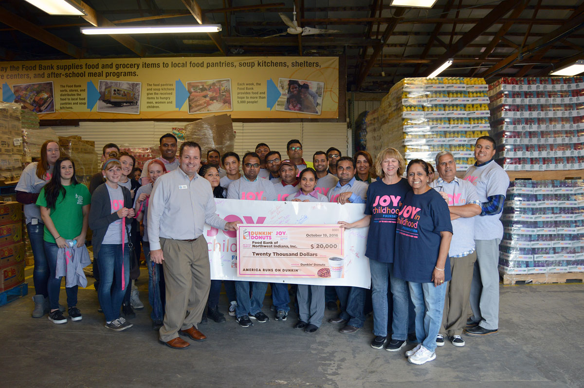 Dollars-to-Donuts-Dunkin-Makes-a-Difference-in-Region-with-Food-Bank-of-Northwest-Indiana_01