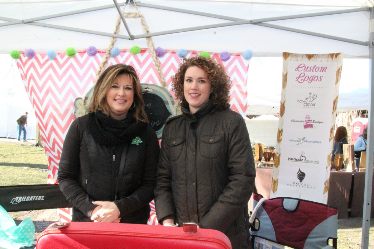 Duneland-Mistletoe-Market-2017 02