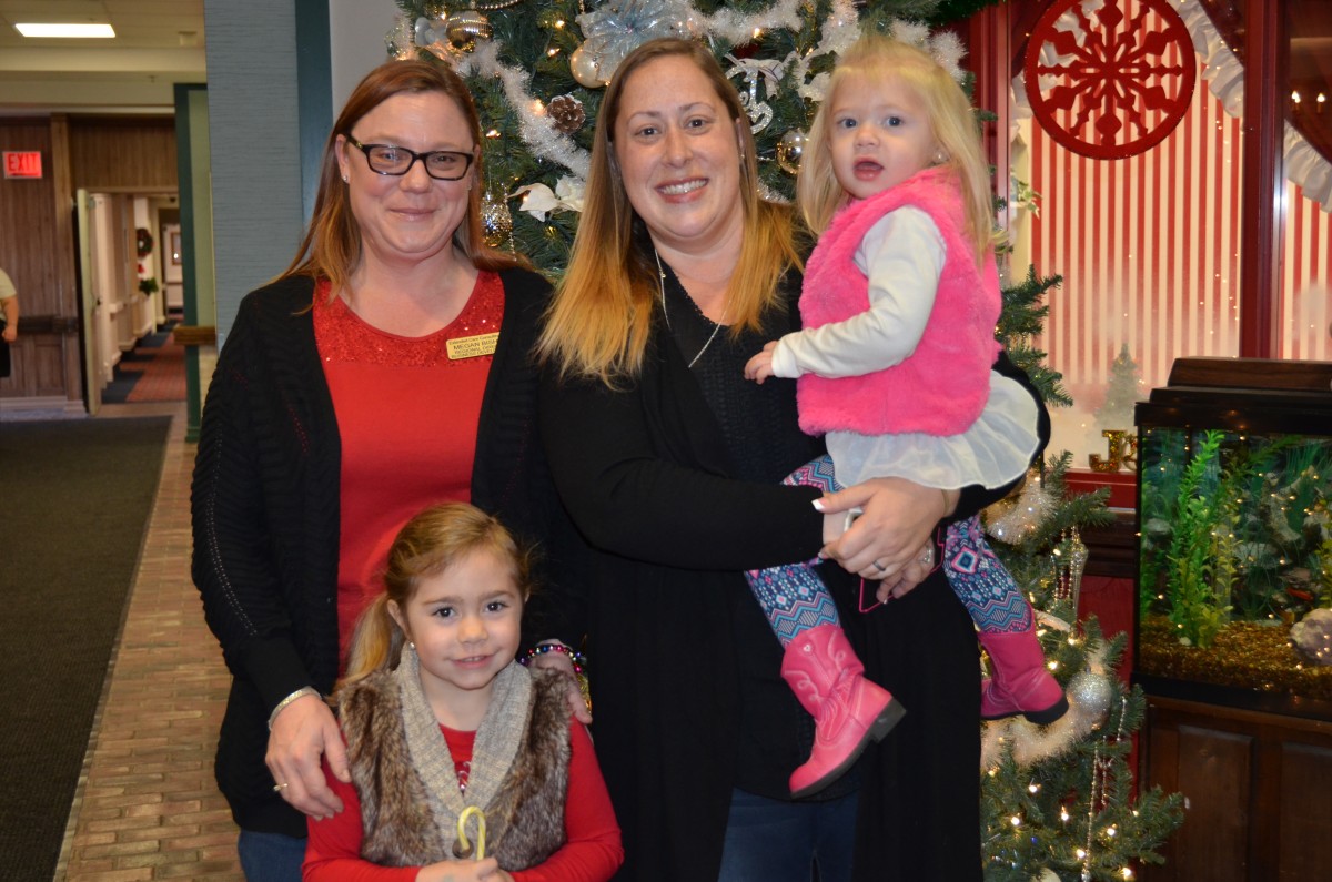 Dyer-Nursing-Breakfast-With-Santa-2017-4