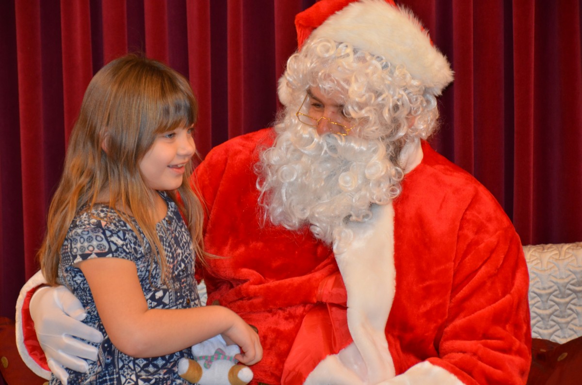 Dyer-Nursing-Breakfast-With-Santa-2017-6