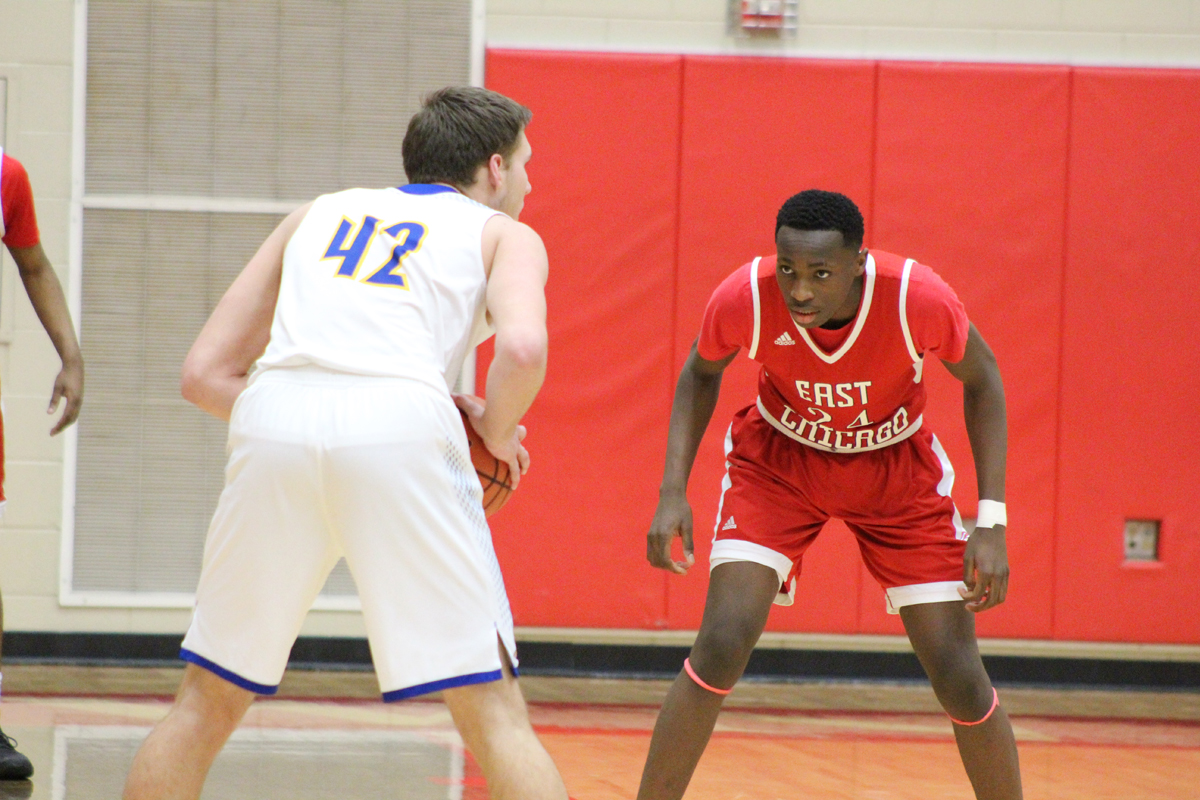 East-Chicago-cruises-past-Highland-2019_02
