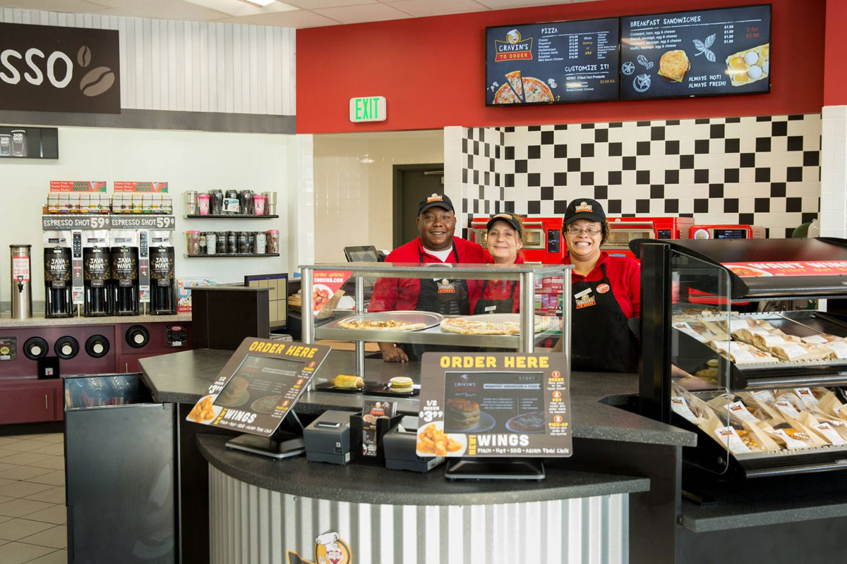 Family-Express-Raises-Starting-Wages-2018_04