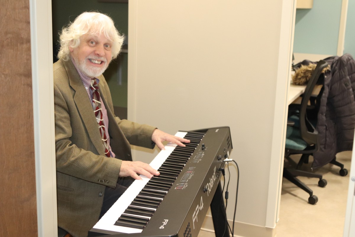 Franciscan-WorkingWell-Ribbon-Cutting-2018 04