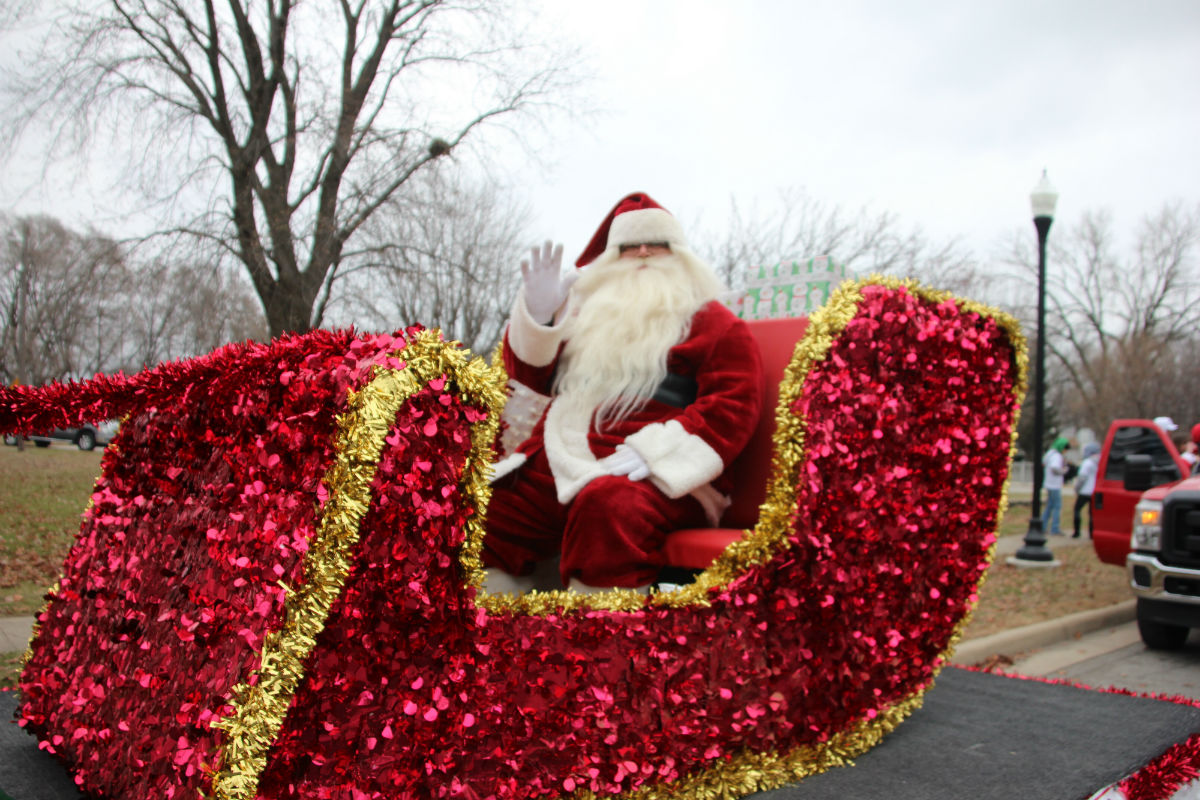 Hohman Comes to Hammond for the 2015 Hammond Holiday Parade PortageLife