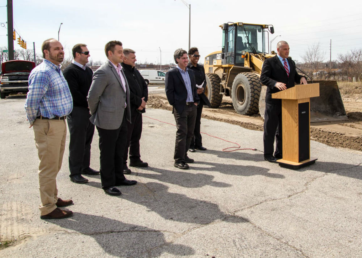 HammondStarbucks-Groundbreaking-2016-2